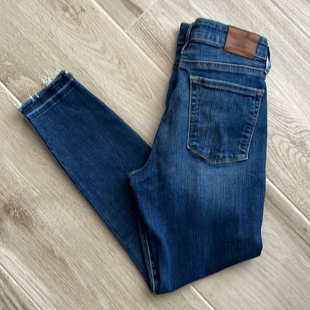 Lucky brand capri jeans
